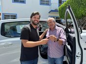 Prefeitura de Traipu entrega novos veículos para Saúde e Educação e motocicletas para GM e SMTT
