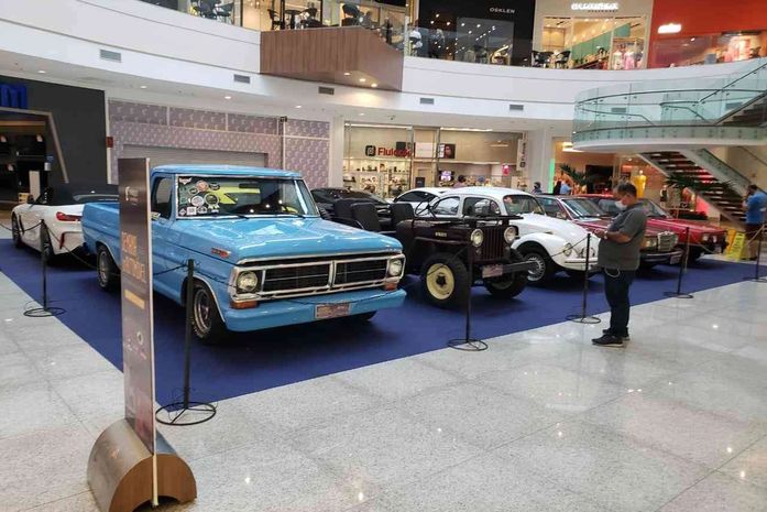 Exposições de carros antigos e exclusivos marcam Semana do Automóvel no Parque Shopping
