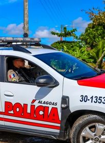 Sem CNH, motorista embriagado é preso após dar "cavalo de pau" em AL