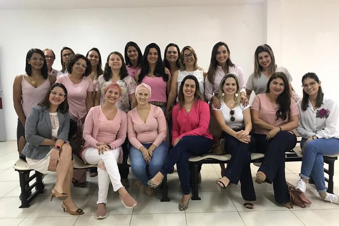 Irmãs promovem café da manhã coletivo para pacientes que enfrentam câncer