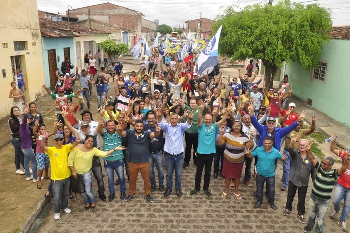 Primavera e João Paulo II recebem Tarcizo Freire em grande caminhada
