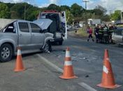 Colisão entre dois carros deixa vítima presa às ferragens em Santa Luzia do Norte; veja vídeo