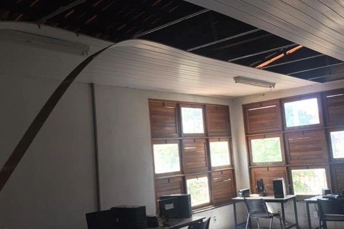 sala de informática desativada