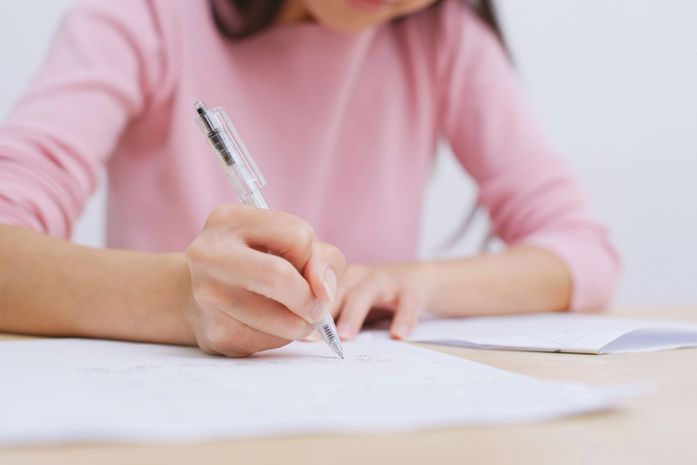 Coronavírus faz ensino superior adotar vestibular on-line; confira como participar
