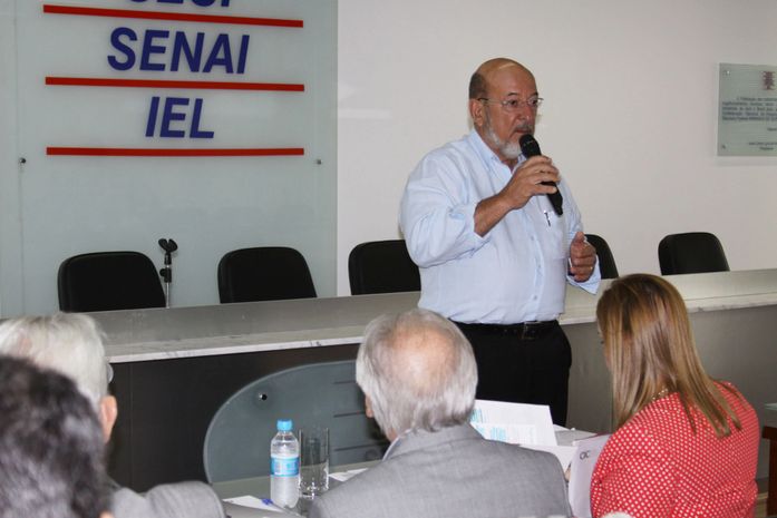 José Carlos Lyra vai a Justiça para a obra do Vale Reginaldo concluir