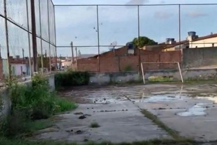 Conjunto residencial Jardim das Paineiras em Arapiraca, é a imagem do abandono e do descaso