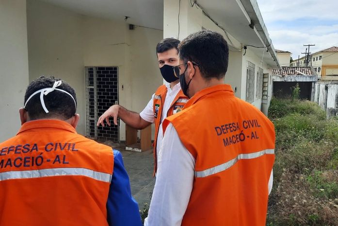 Afundamento do solo: imóveis nas áreas que contornam mapa de risco
começam a ser vistoriados