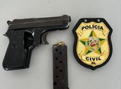 Suspeito de assaltar casal é preso e tem pistola apreendida, em Arapiraca