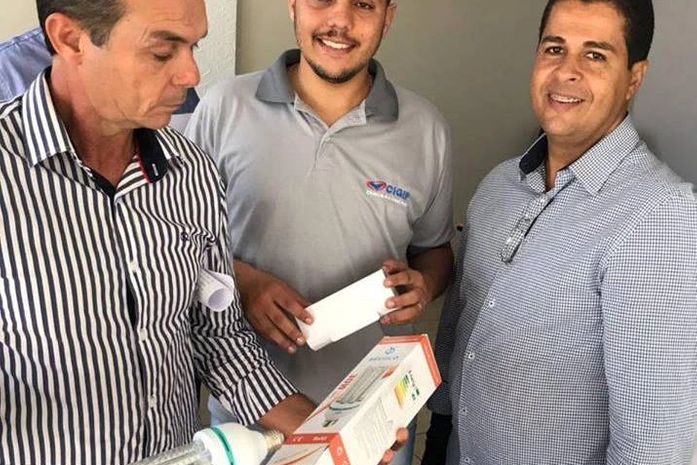 Prefeito Celino Rocha e secretário de Administração, Sandro Barbosa