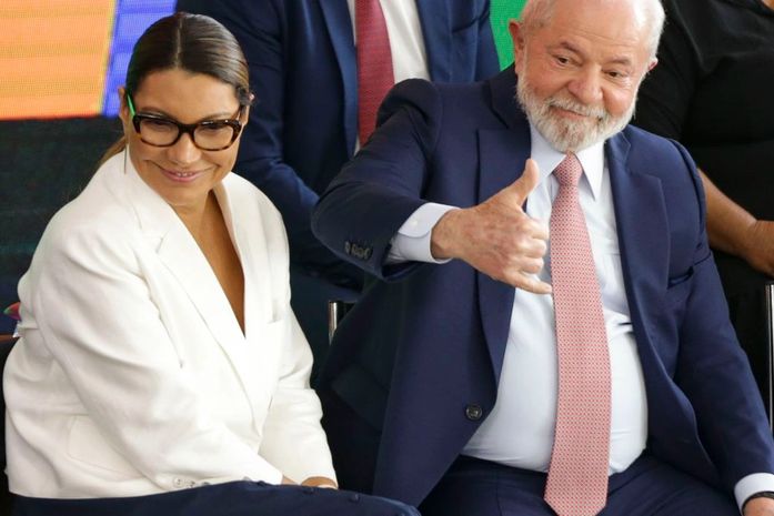 Lula embarca para a Bélgica para discutir cooperação com europeus