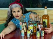 Após diagnóstico de fibromialgia, empreendedora encontra no ramo de licores um propósito para continuar