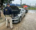 PRF prende mulher por adulteração de sinal identificador de veículo automotor em Maceió