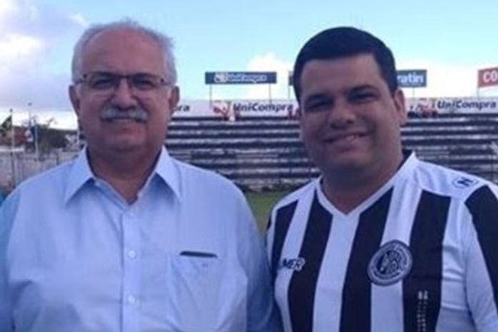 Gestão de Teófilo prioriza empresários e aliados politicos