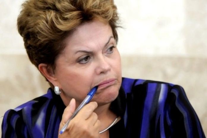 OAB cria comissão para decidir se pede impeachment