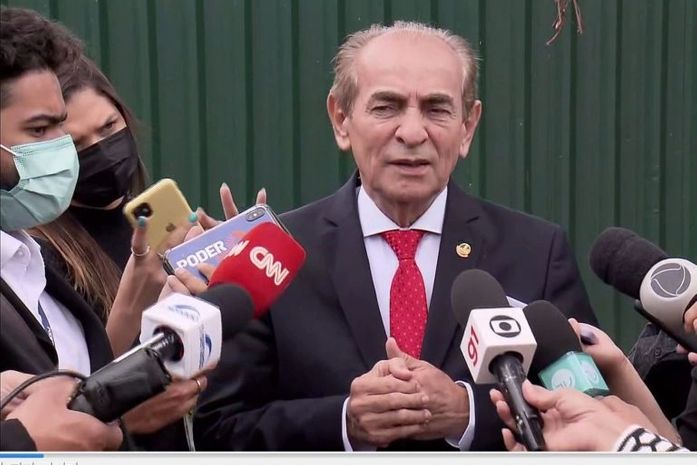 Relator afirma que Bolsa Família poderá ficar fora do teto por dois anos e não quatro, como no texto original