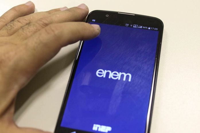Inep formaliza adiamento do Enem digital para 22 e 29 de novembro