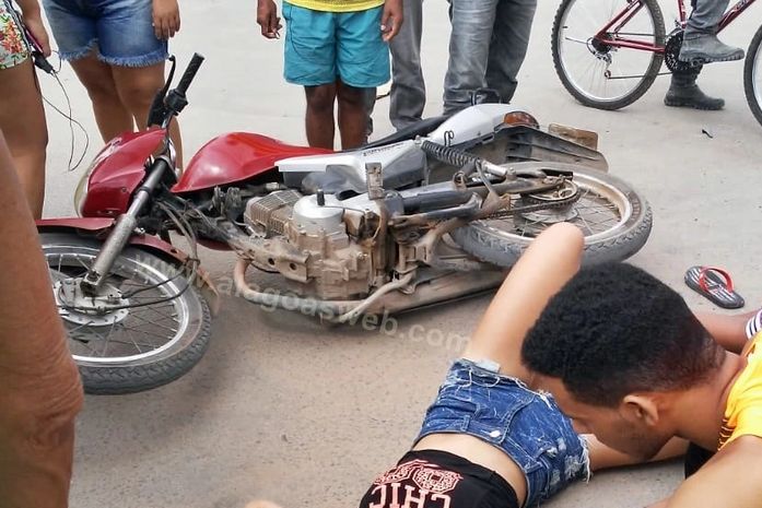 Colisão entre motocicletas deixa uma pessoa ferida em São Miguel dos Campos