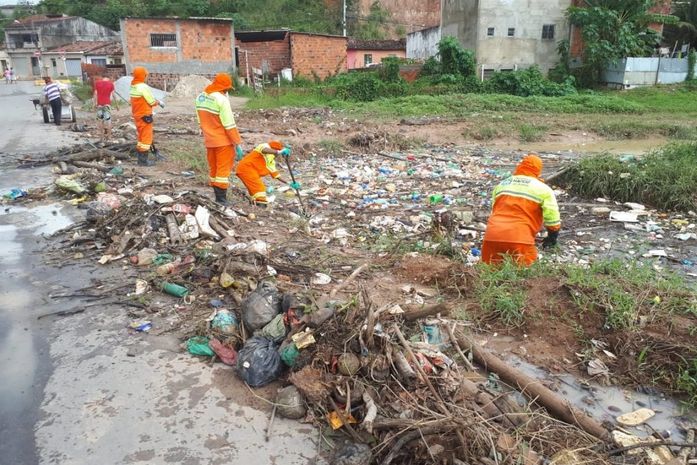 Prefeitura de Maceió alerta população sobre descarte irregular de resíduos