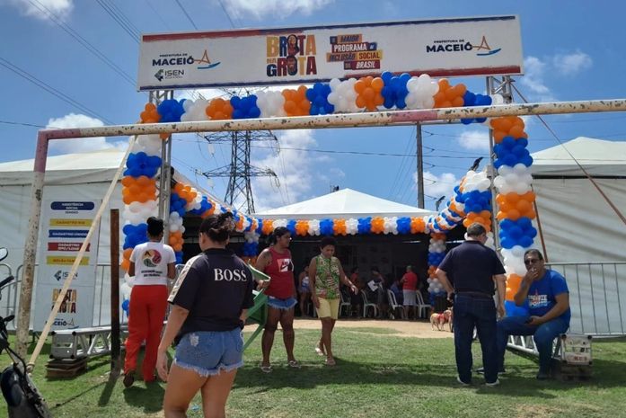 Saúde já realizou 73 mil atendimentos através do programa Brota na Grota