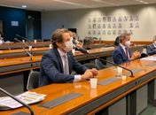 Veto ao aumento do fundo eleitoral terá apoio de Pedro Vilela no Congresso Nacional