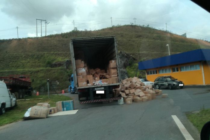Operação PF: empresários desviaram mais R$ 8 milhões com roubos de cargas  e caminhões