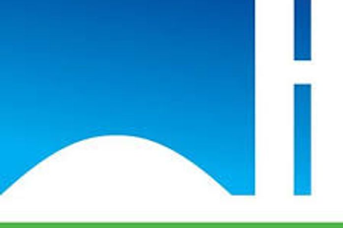 No começo do dia,a moça liga para essa ativista, do Senado Federal.