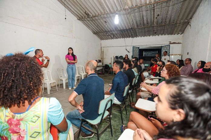 “A gente também precisa fazer uma Alagoas mais inclusiva, uma Alagoas de todos nós”, declarou Gabi Gonçalves em visita a Associação dos Surdos de Alagoas