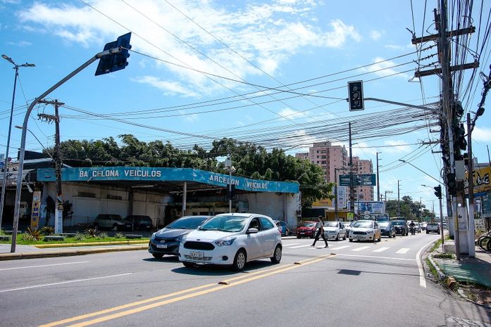 DMTT inicia fase educativa de novo semáforo em Cruz das Almas