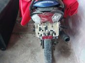 Polícia prende jovem e apreende um adolescente acusados de assassinar homem na frente da filha 