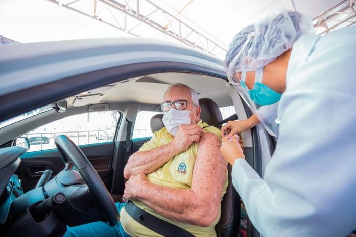 Antecipação: Prefeito JHC anuncia vacinação de idosos com 74 anos para esta quinta (18)