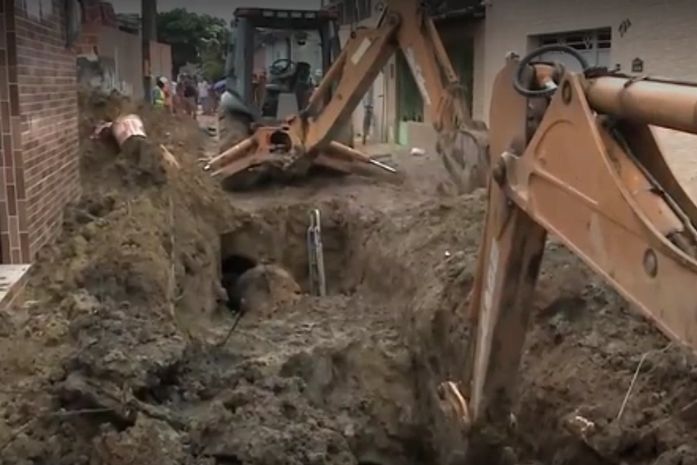 Obra de esgotamento sanitário