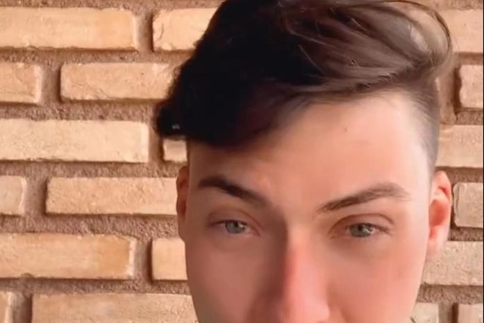 "Zero Quatro" de Jair Bolsonaro passa final de semana em praias do litoral alagoano