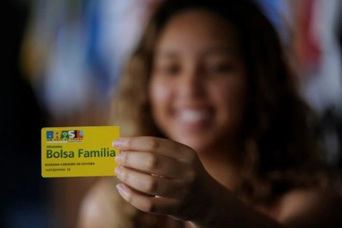 Cerca de 11 milhões de famílias foram convocadas, sendo 4,2 milhões beneficiárias do Bolsa Família