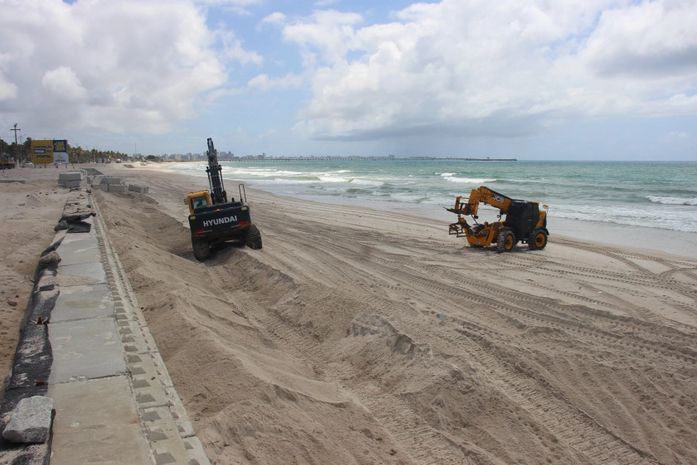 Obra de contenção no Pontal da Barra chega a 90% de conclusão