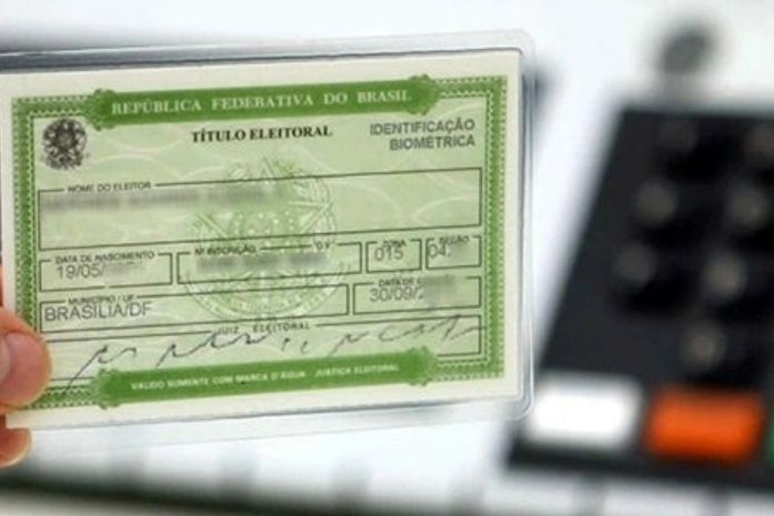 Sete eleitores são detidos após apresentar documento falso à Justiça Eleitoral