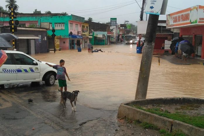 Alagamento na Rua Cônego Costa, Bebedouro