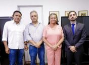 Prefeita Tia Júlia encerra agenda em Maceió com reunião na Secretaria de Estado da Saúde