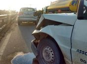 Ambulância com paciente em tratamento colide com traseira de veículo na AL 220