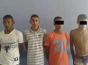 Assassino está sem camisa e é um menor. (Foto: Josival Meneses / 7 Segundos )