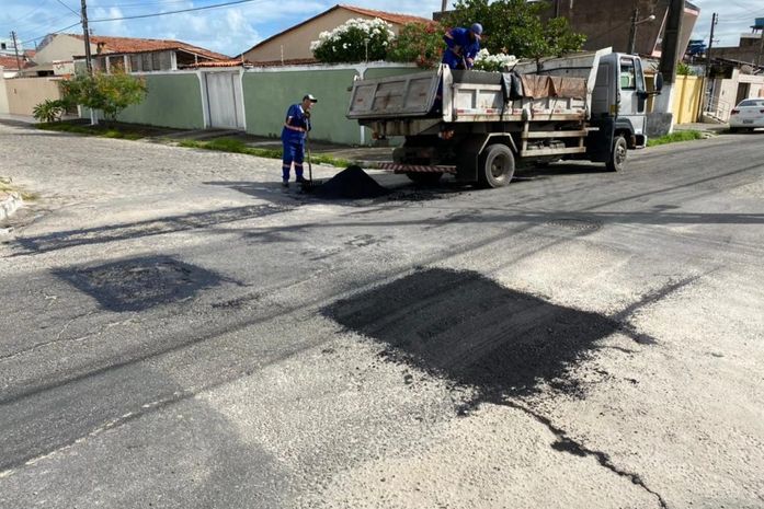 Tabuleiro do Martins, Prado, Jacarecica, São Jorge e Poço recebem melhorias no asfalto