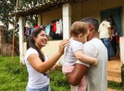 Gabi Gonçalves visita moradores da Utinga prometendo representá-los na Assembleia Legislativa