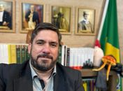 Visando fomentar leitura e debate político, Leonardo Dias anuncia criação de Biblioteca Comunitária