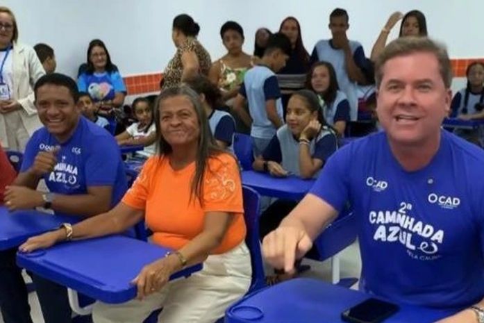 Ex-ministro destaca seu compromisso com Palmeira dos Índios durante entrega de moderna escola pública 