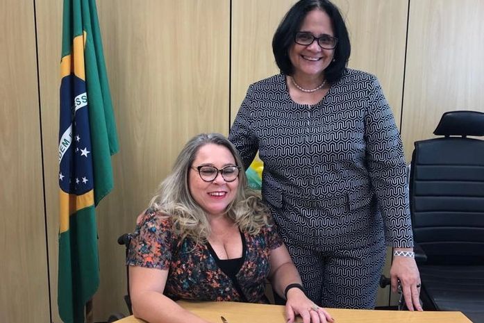 Rosinha da Adefal e Damares Alves