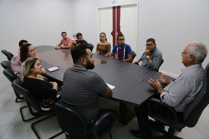 Teófilo anuncia Nelson Filho coordenador de comunicação de Arapiraca