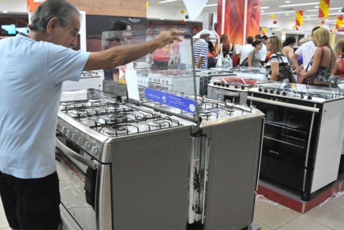 Com aumento de 4,7% nas vendas, setor de comércio tem o melhor resultado em 12 anos