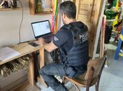 Jovem é preso e equipamentos são apreendidos em operação contra pornografia infantil em Alagoas