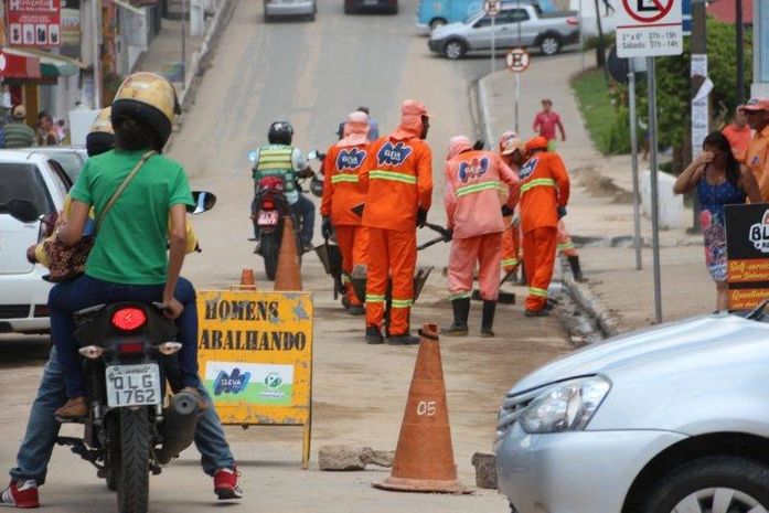 Prefeitura de Arapiraca mobiliza força tarefa para resolver problemas causados por chuvas intensas
