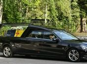 Elizabeth 2ª: caixão com corpo da rainha deixa Balmoral em cortejo fúnebre a Edimburgo