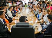 Hora de lutar e encontrar soluções